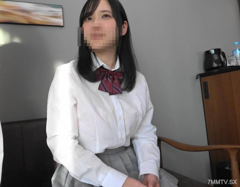 FC2-PPV-4852089 【否】擁有傲人身材和巨乳的受虐狂美女，鶯